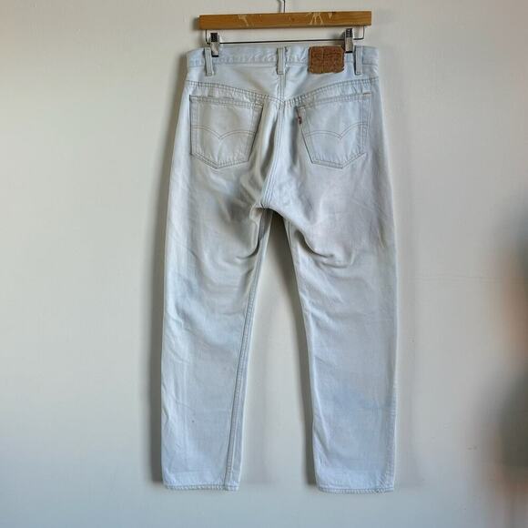Vintage 90's LEVI'S 501 White/Pale Blue Jeans - Picture 2 of 8